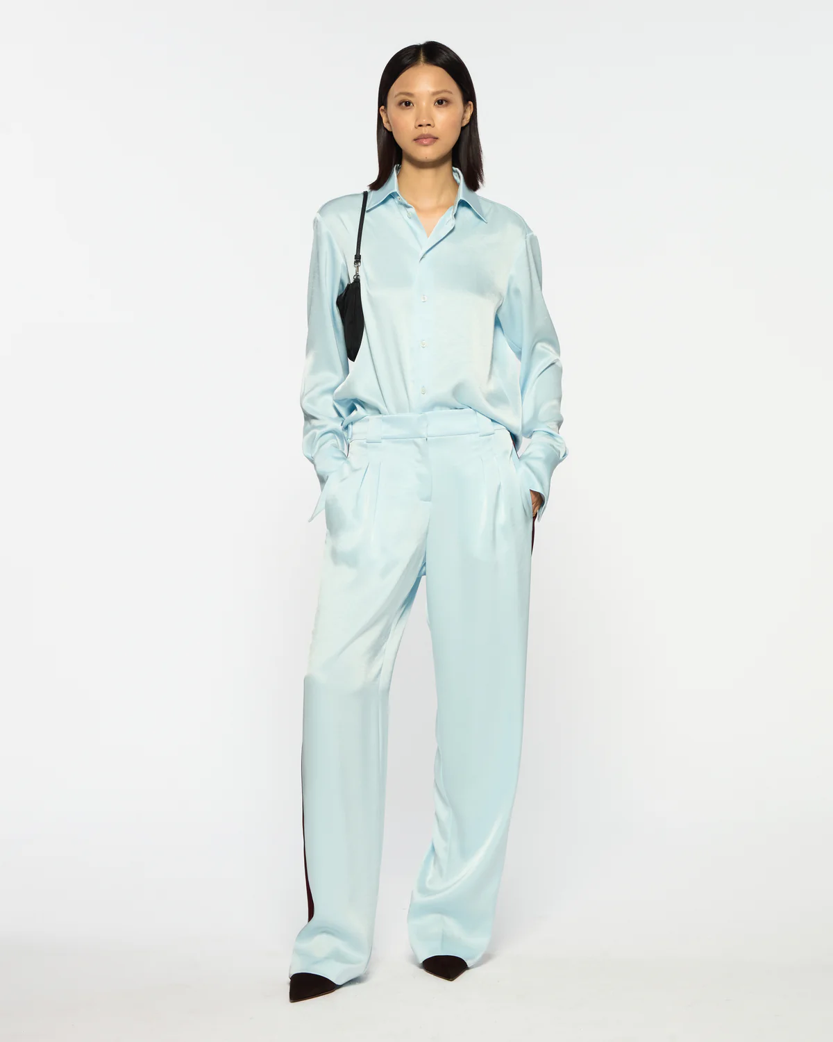 AW25 BOYFRIEND TROUSER PALE BLUE2