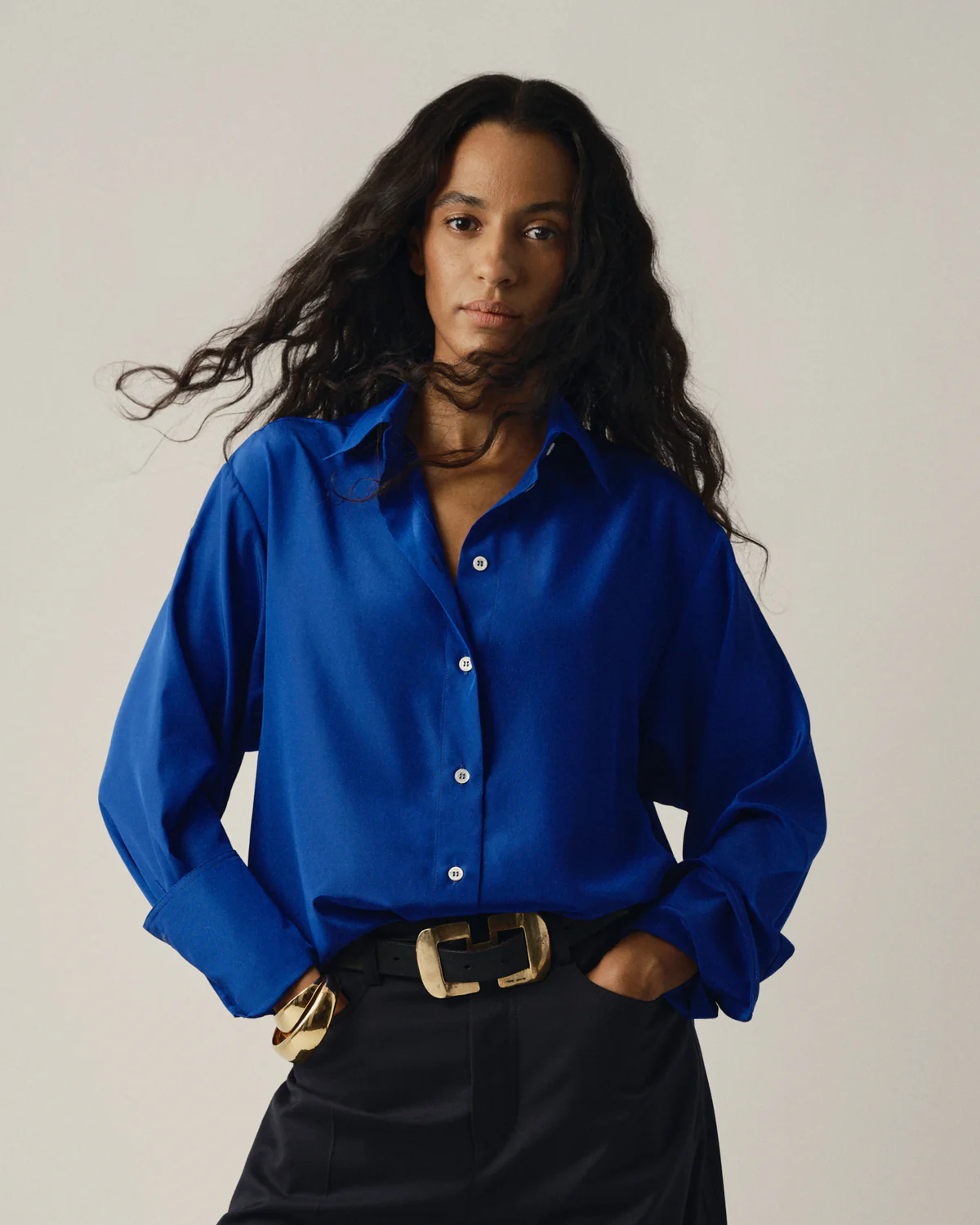 aw25 sapphire blue shirt c487cfe1 6fb0 446a b924 e478fa625441